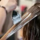 Cómo quitar las manchas de desodorante de la ropa negra; trucos para cuidar tus prendas
