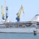 Costo de combustible ‘golpea’ a crucero de EU: MV Odyssey queda varado en Asia