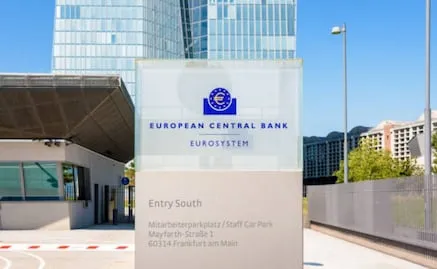 Banco Central Europeo mantiene las tasas de interés en 2.5%; decisión llega pese a subida de la inflación