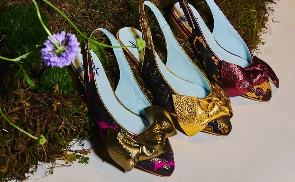 Defloresyfloreros llega a México con zapatos únicos. Foto: Cortesía defloresyfloreros, TaniaTodd