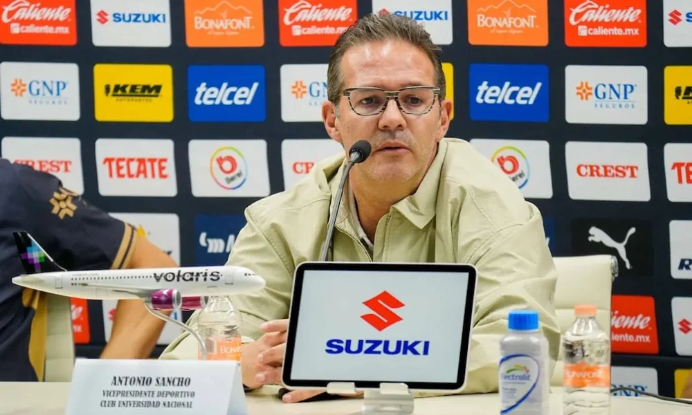Efraín Juárez rompe el silencio tras su salida de Pumas: "Nunca me ha sonado el teléfono de Toño Sancho"