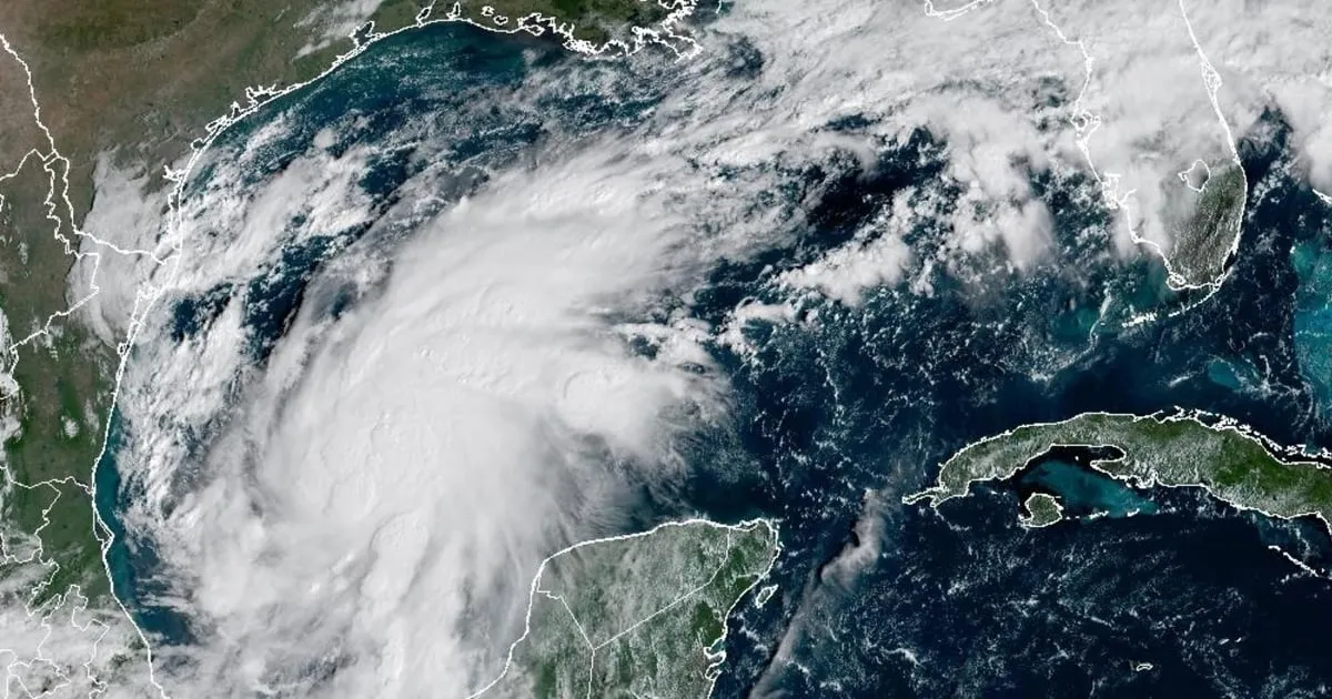 EN VIVO: Huracán ‘Isaías’ toca tierra como categoría 2 en la costa de Florida; sigue su trayectoria