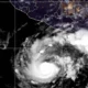 EN VIVO: Huracán ‘Trudy’ se intensifica a categoría 2 y amenaza las costas de Jalisco y Colima