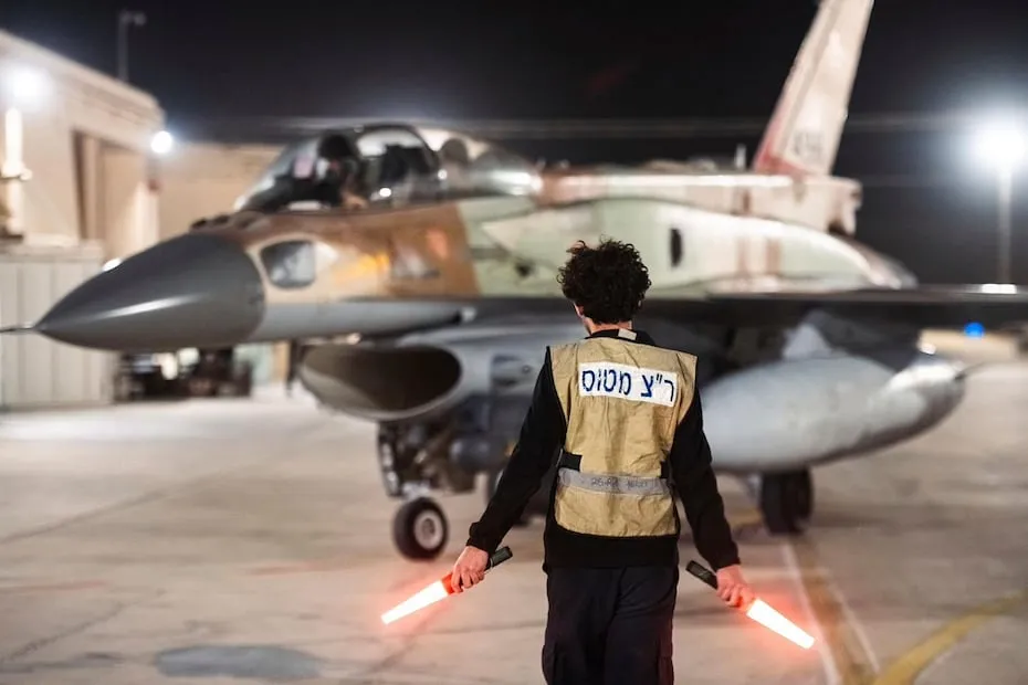 Aviones de combate israelíes realizaron pruebas de fuerza. Foto: AP