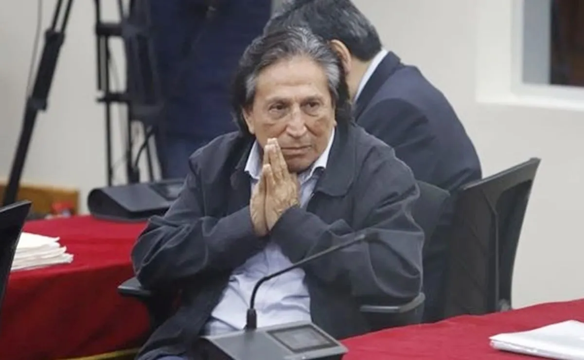 Expresidente peruano, Alejandro Toledo, es llevado de urgencia al hospital desde la cárcel; cumple dos condenas por corrupción