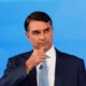 ¿Flávio Bolsonaro ‘se fugó’ de Brasil por blanqueo de capitales? Su viaje a EU está envuelto en dudas