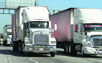 Diputados alistan golpe fiscal al autotransporte; advierten nueva presión inflacionaria