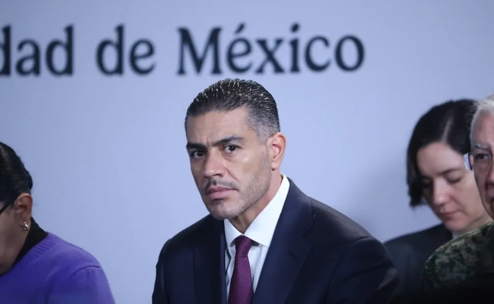 El secretario de Seguridad y Protección Ciudadana, Omar García Harfuch, en la “Mañanera del Pueblo” del 13 de octubre de 2026 en Palacio Nacional. Foto: Luis Camacho/ EL UNIVERSAL
