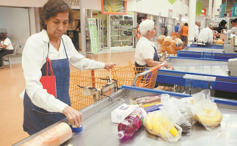 Hay 251 mil personas de la tercera edad que aún trabajan. Foto: Archivo / EL UNIVERSAL