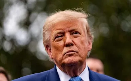 Trump condena ataque a aeropuerto en capital de Arabia Saudita; "es inaceptable", dice