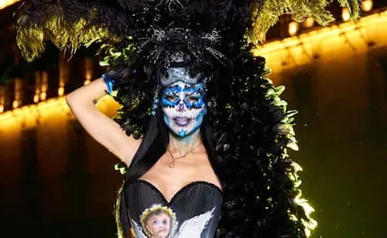 Maribel Guardia sorprende con vestido de Catrina con el rostro de famosas como María Félix y Rocío Dúrcal