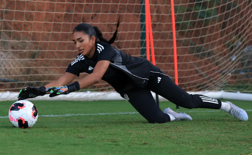 Selección Mexicana Femenil Sub-17 en entrenamiento - Foto: FMF