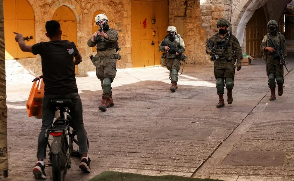 Netanyahu anuncia operación militar a gran escala en Cisjordania; evacuarán barrios palestinos y demolerán infraestructura