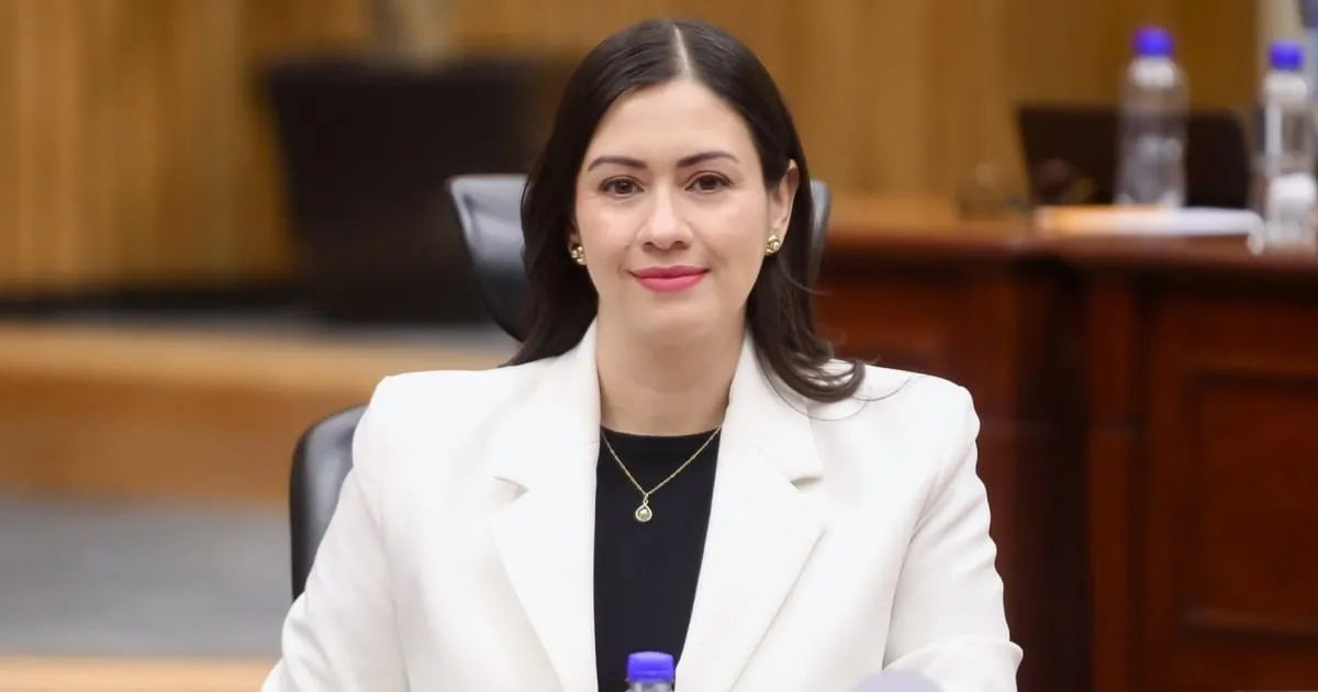 Nombran a Blanca Cruz como consejera presidenta provisional del INE tras renuncia de Guadalupe Taddei