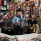 NPR responde por cortar mensaje migrante en Tiny Desk de Los Tigres del Norte; “¡Qué cobardes!”, reclaman usuarios