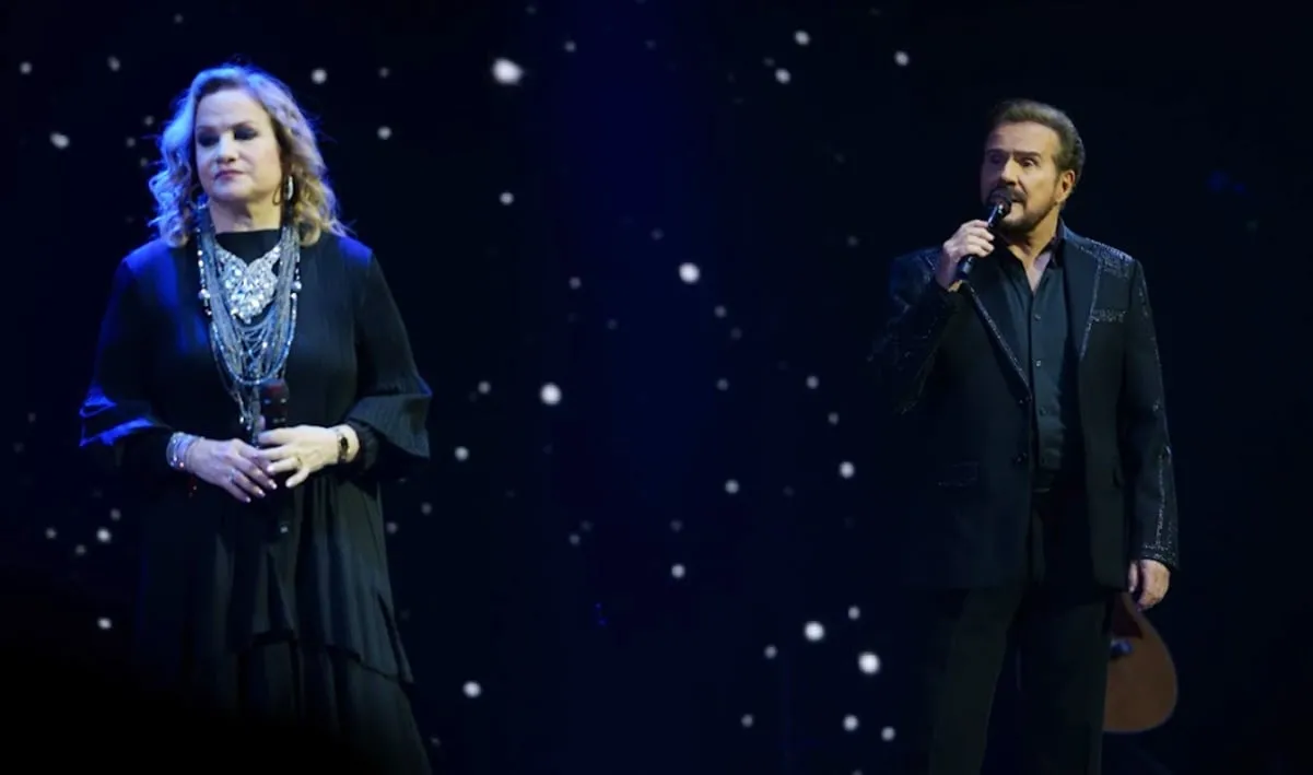Pimpinela convierte los reclamos amorosos en una fiesta de canciones en el Auditorio Nacional