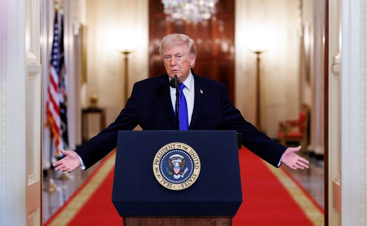 Punto para Trump en materia migratoria; gobierno podrá impedir el cierre de casos de deportación, determina Corte Suprema
