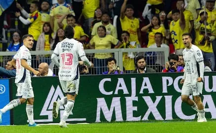 ¿Quién es Charlyn Corral, la mexicana ganadora a la mejor delantera del año en el Balón de Oro?