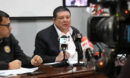 Taddei, víctima de campaña neofascista: Noroña; "Que dé un paso al costado", dice senador Manuel Huerta