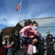 Trump ha deportado a casi un millón de personas en su segundo mandato, revela informe; queda corto con el objetivo que se fijó